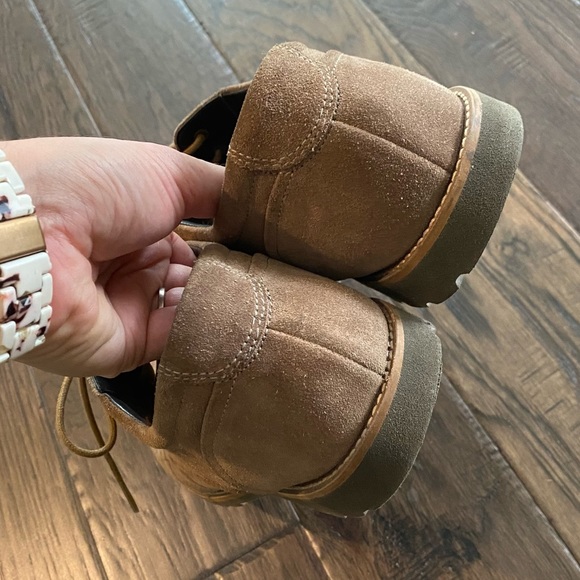 EUC Tan suede Rockports - Picture 3 of 7